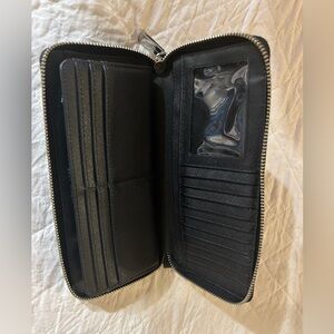 Michael Kors Full Sized zip up Wallet.